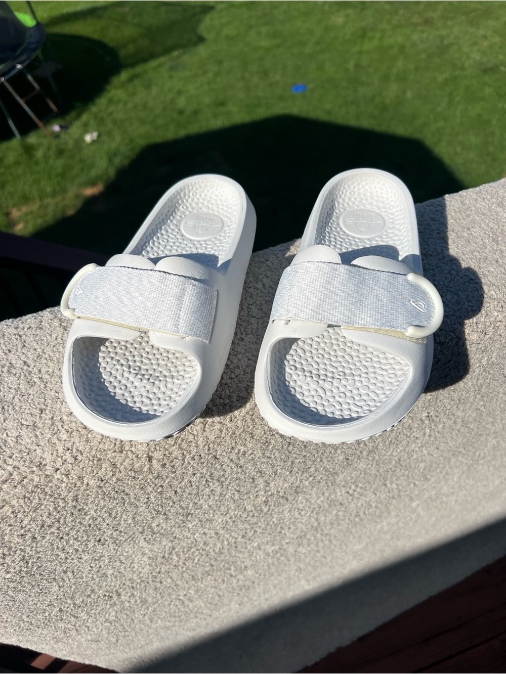 allbirds White Adjustable Sugar Sliders Sandals Eco Friendly Women’s 7 Men’s 5